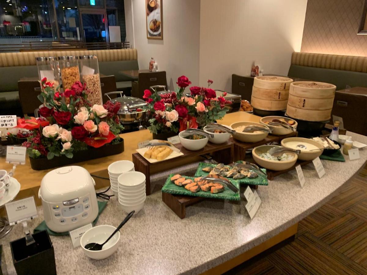 Sotetsu Fresa Higashi Shinjuku Tokio